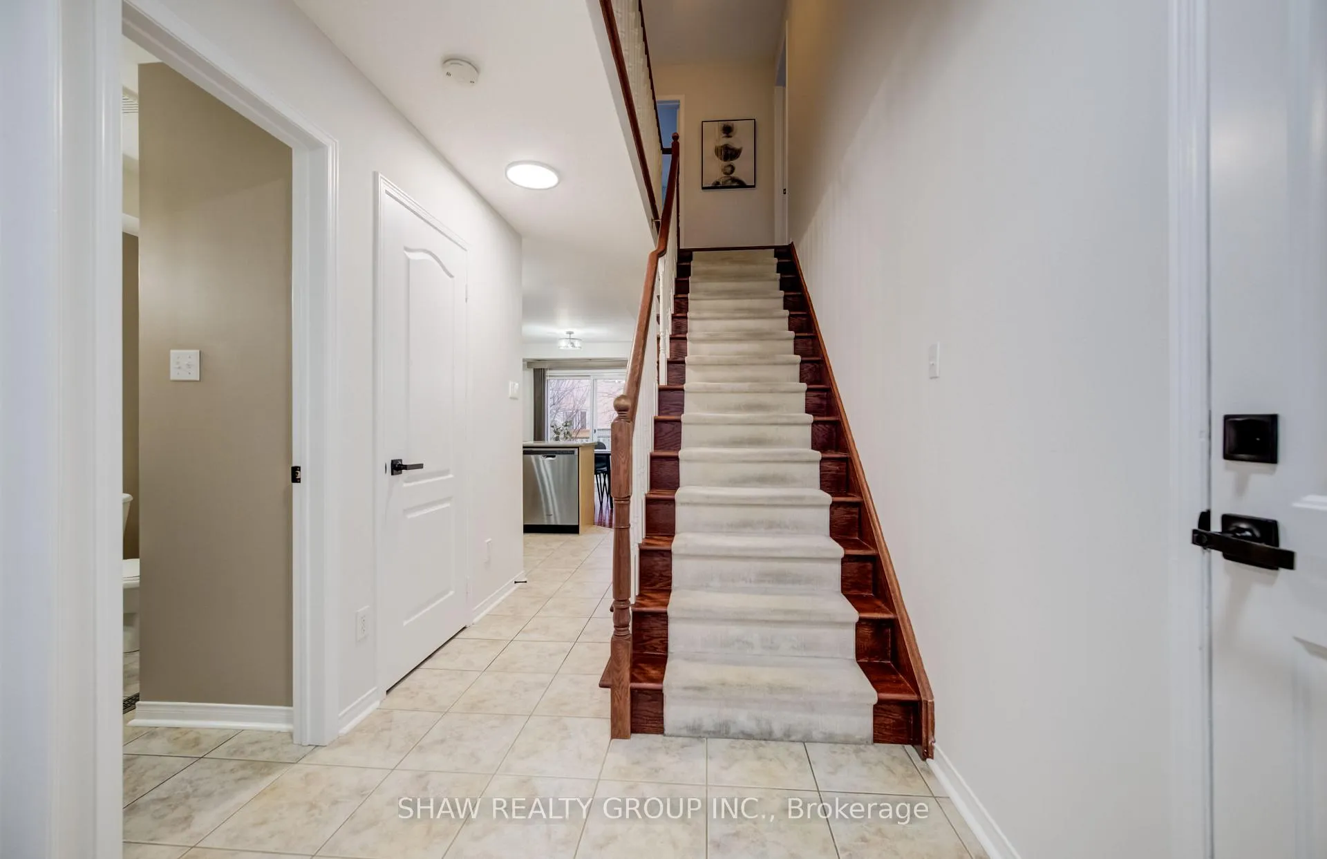 Photo 4 of 2058 Glenhampton Road, Oakville, Westmount — HOMEH
