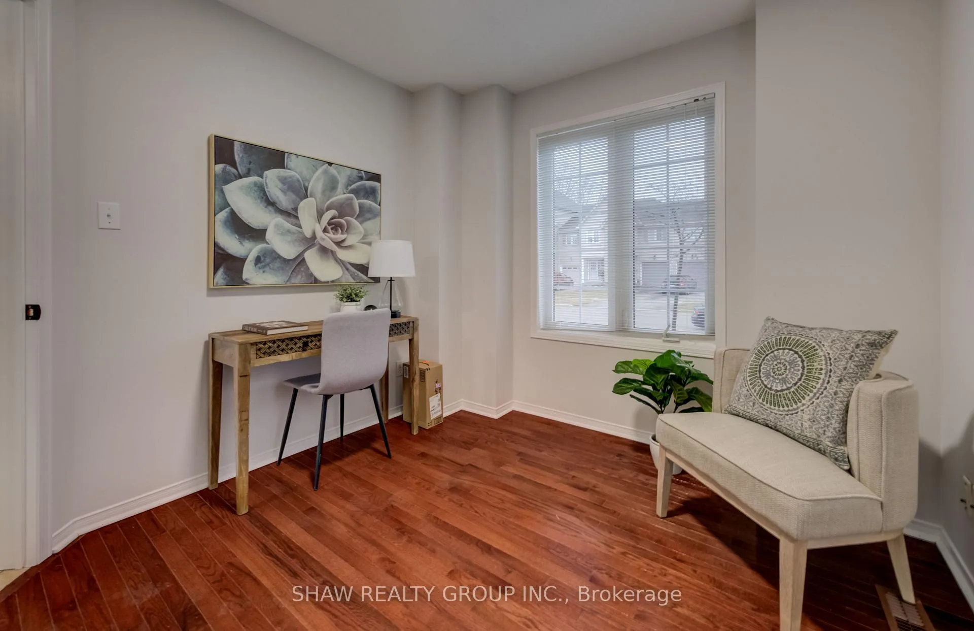 Photo 7 of 2058 Glenhampton Road, Oakville, Westmount — HOMEH
