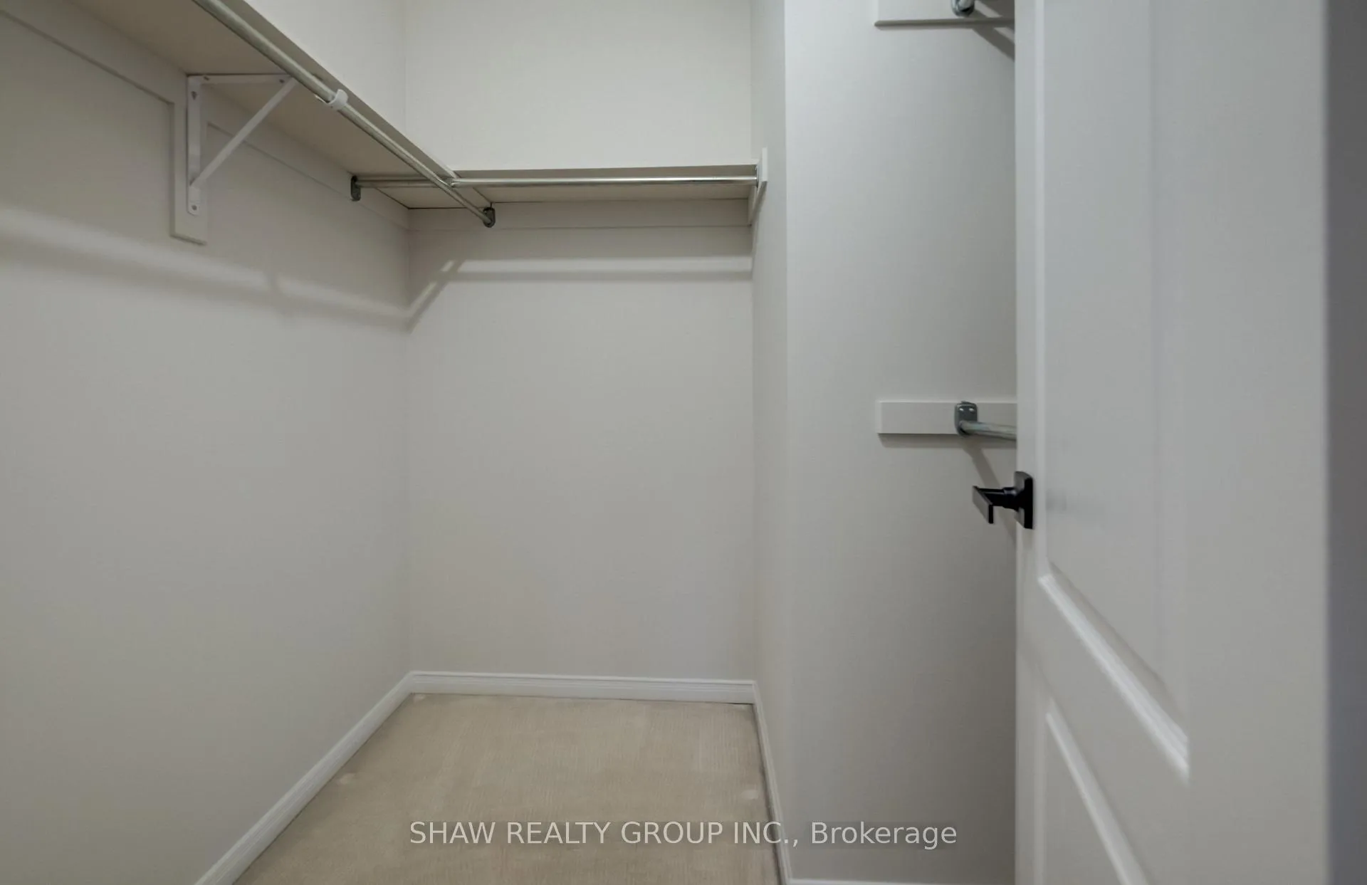 Photo 23 of 2058 Glenhampton Road, Oakville, Westmount — HOMEH