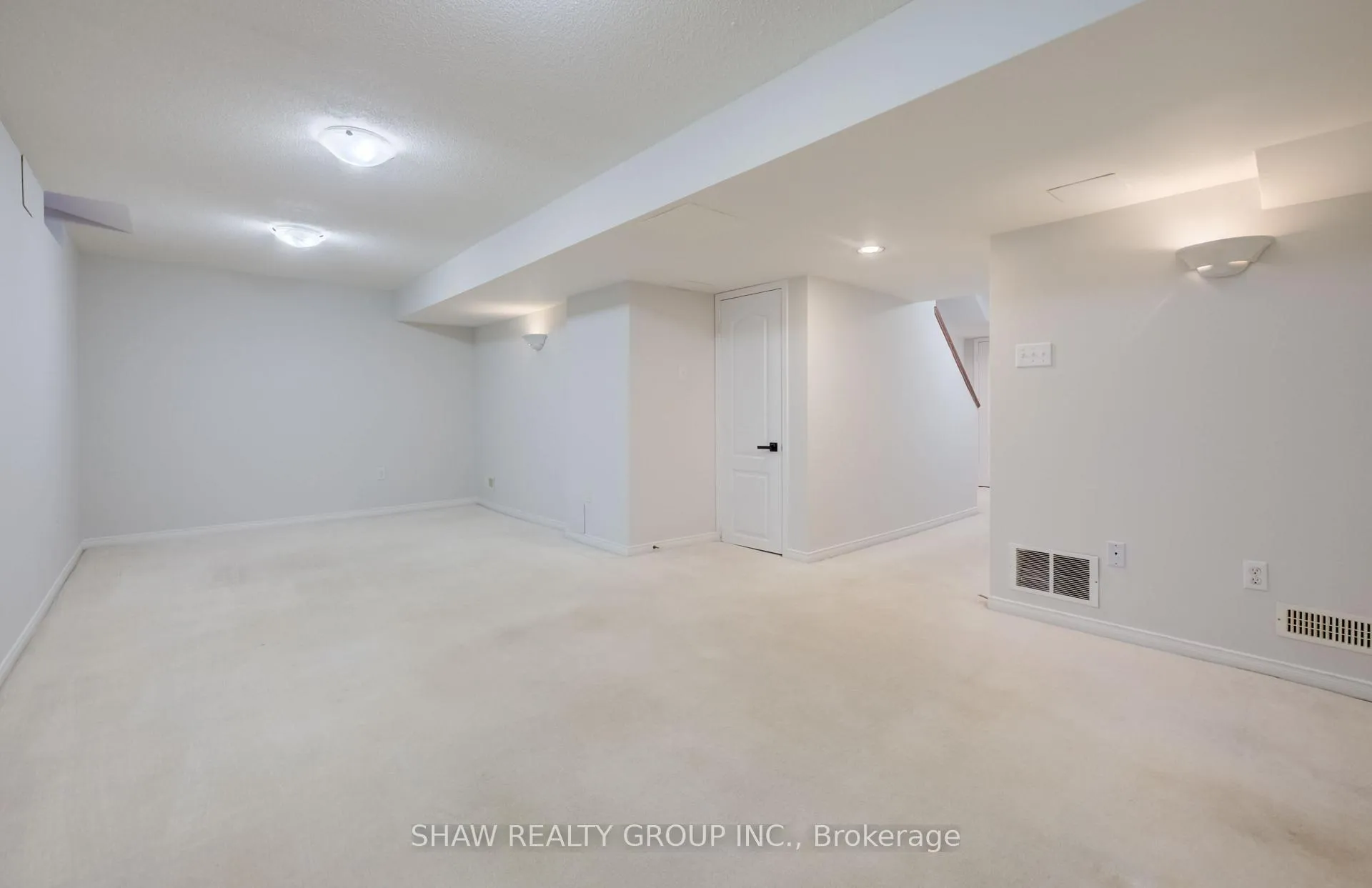 Photo 31 of 2058 Glenhampton Road, Oakville, Westmount — HOMEH