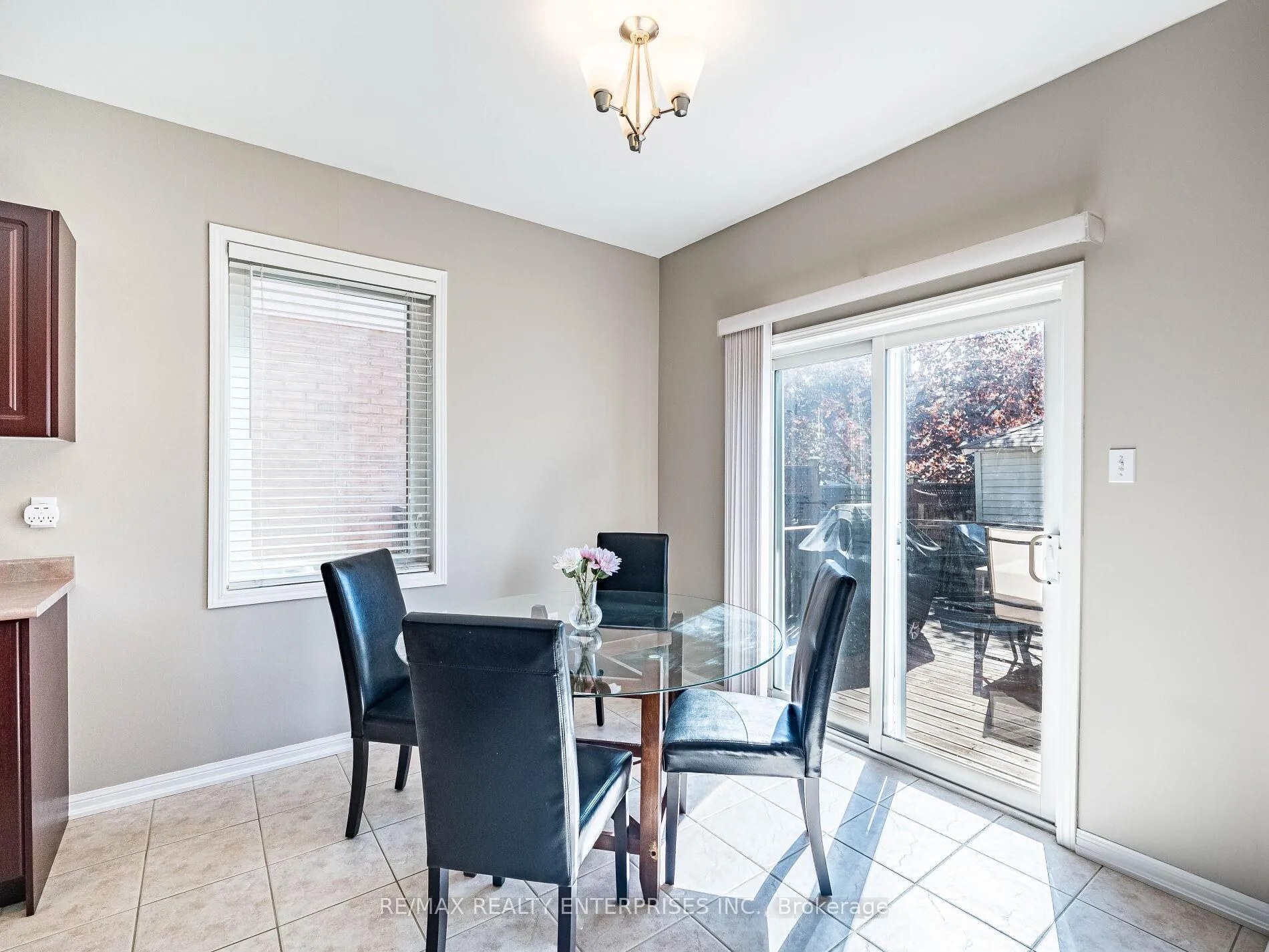Photo 14 of 256 Sherwood Road, Milton, Dempsey — HOMEH