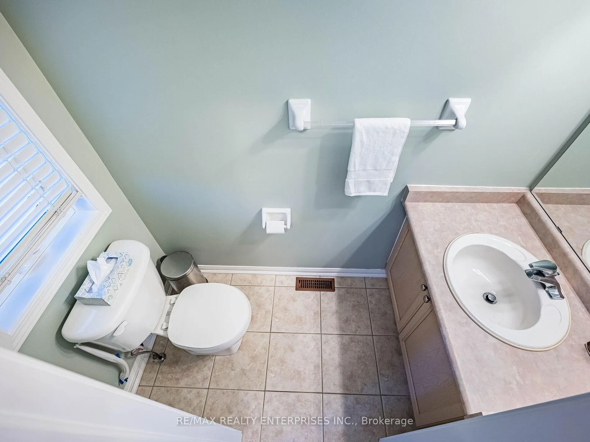 Photo 15 of 256 Sherwood Road, Milton, Dempsey — HOMEH