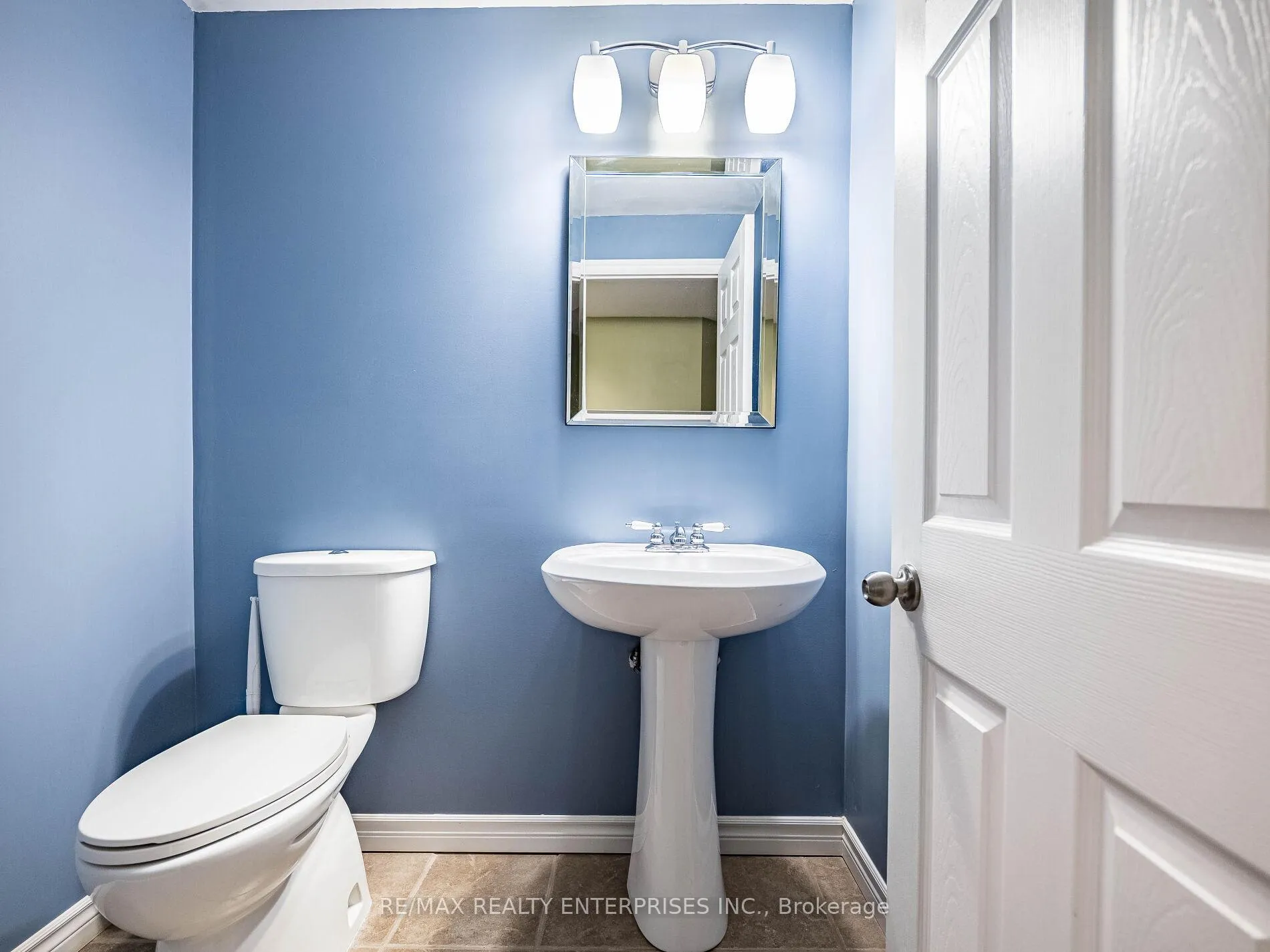 Photo 32 of 256 Sherwood Road, Milton, Dempsey — HOMEH