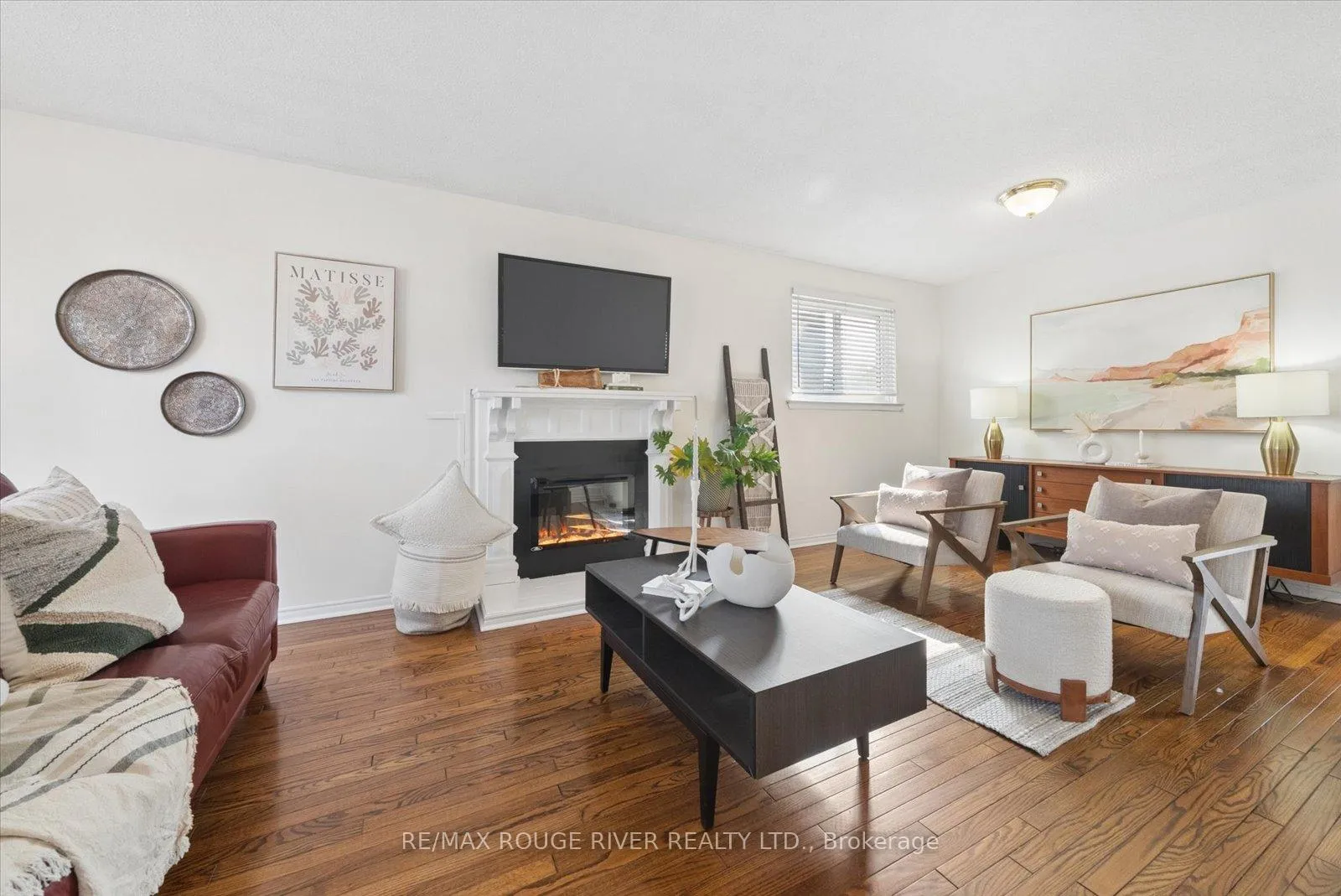 Photo 6 of 8 Kenton Court, Whitby, Lynde Creek — HOMEH