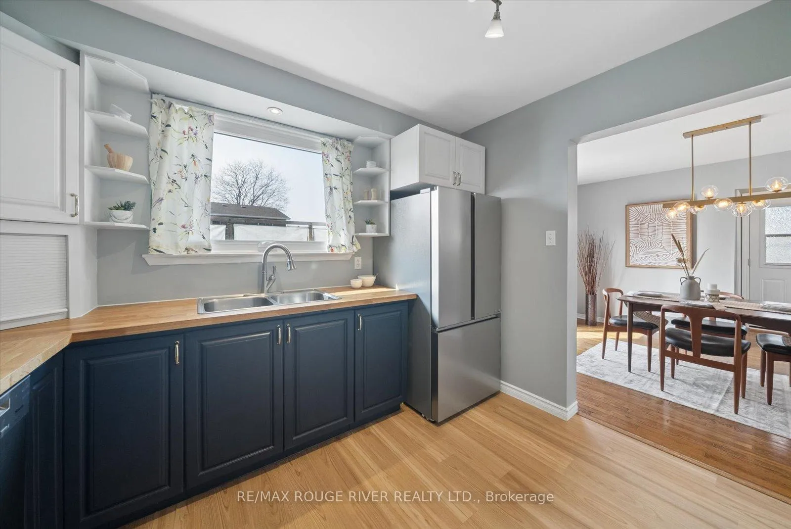 Photo 11 of 8 Kenton Court, Whitby, Lynde Creek — HOMEH