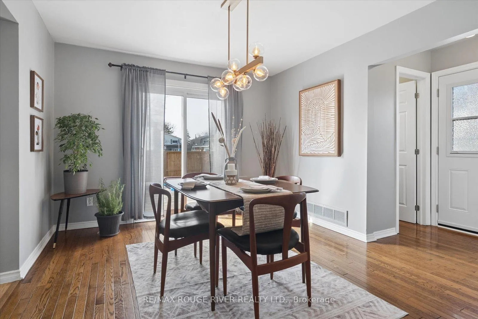 Photo 13 of 8 Kenton Court, Whitby, Lynde Creek — HOMEH