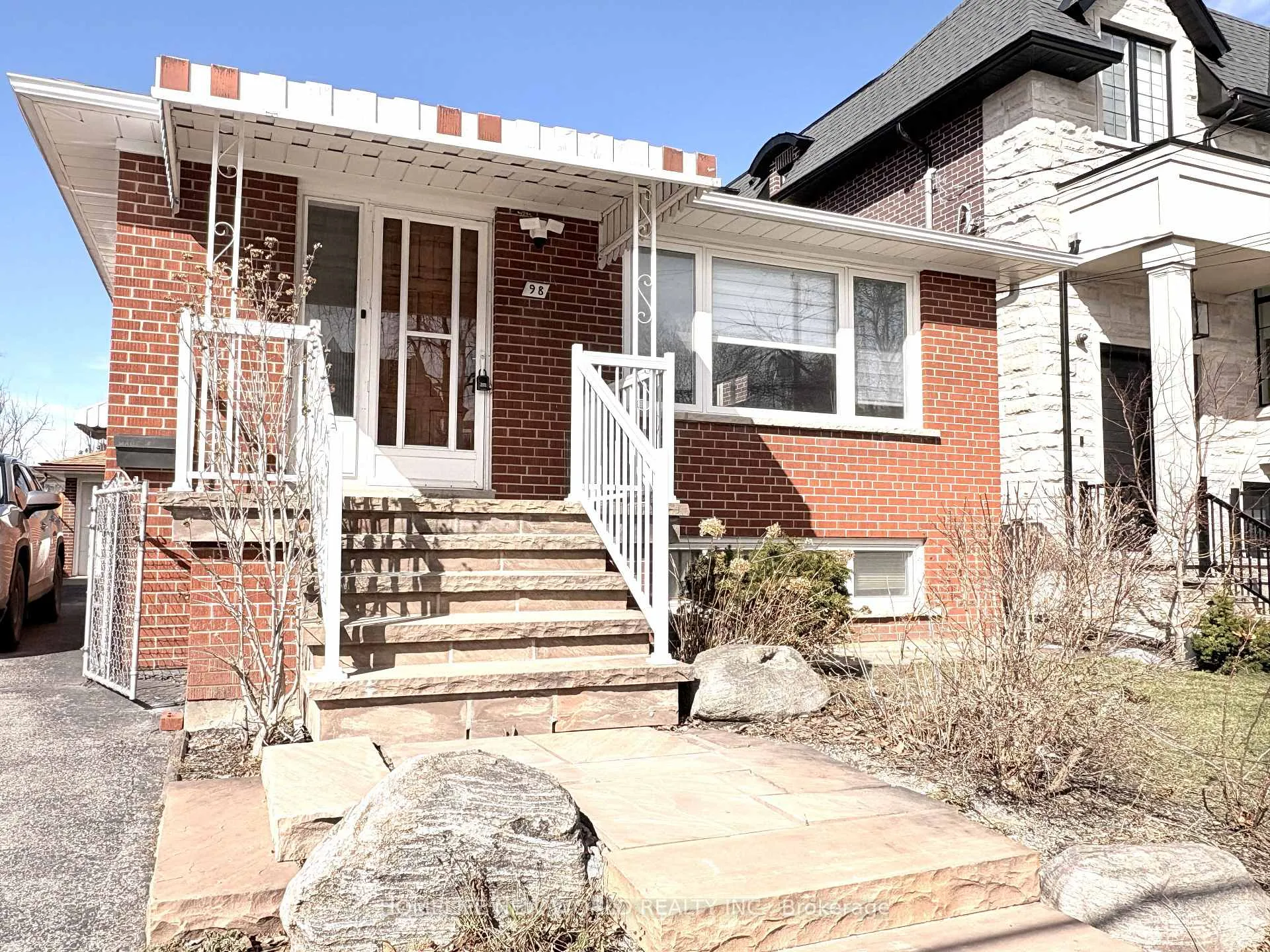 Front of Unit Main, 98 Newton Drive