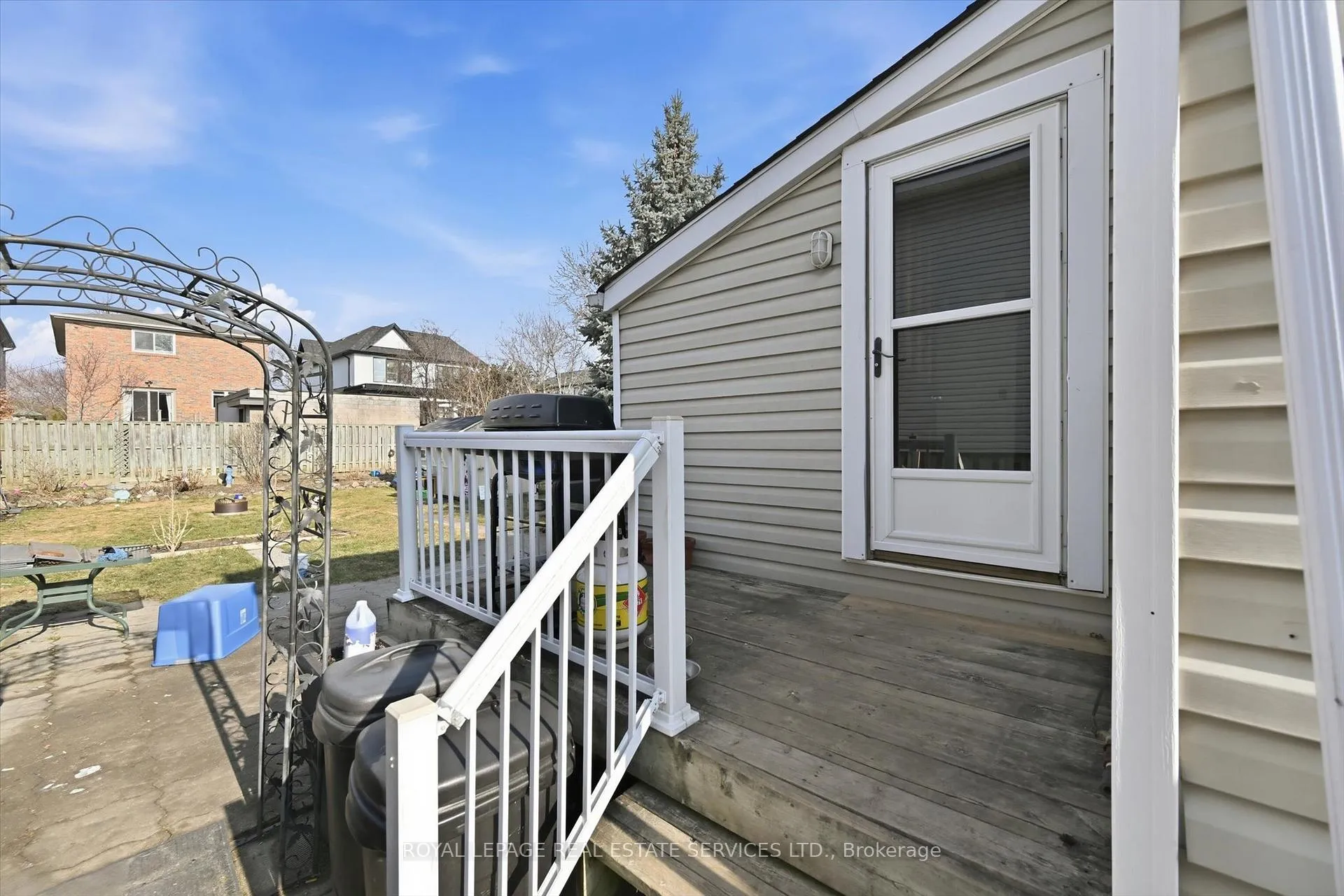 Photo 24 of 151 Westside Drive, Oakville, Central — HOMEH