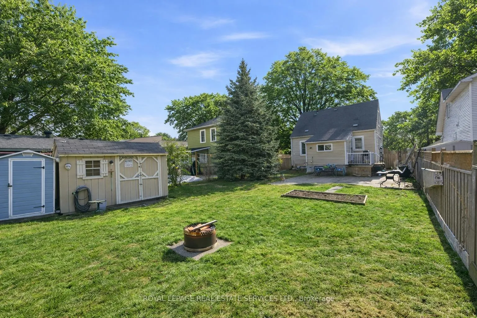 Photo 26 of 151 Westside Drive, Oakville, Central — HOMEH