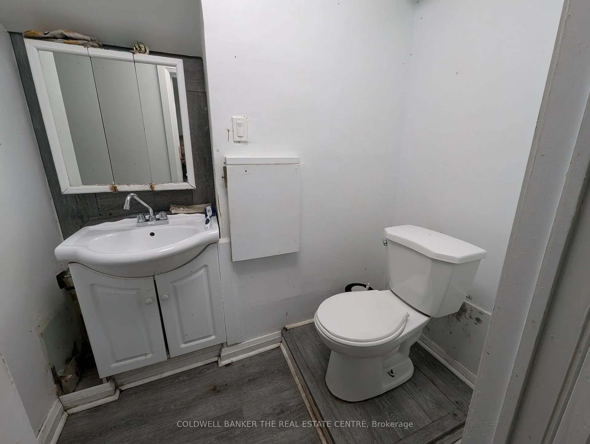 Photo 10 of Unit Lower Level - Bedroom #1, 2823 Danforth Street, Toronto, East End-Danforth — HOMEH