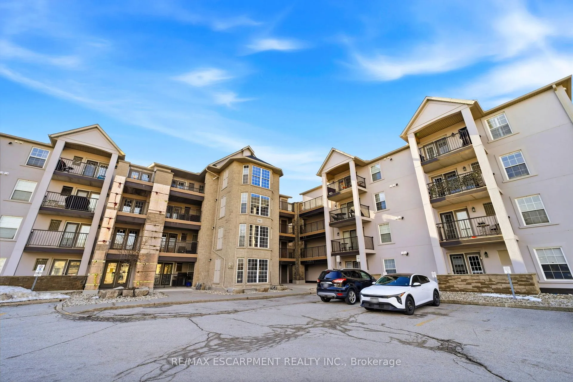 Front of Unit 308, 1411 Walkers Line