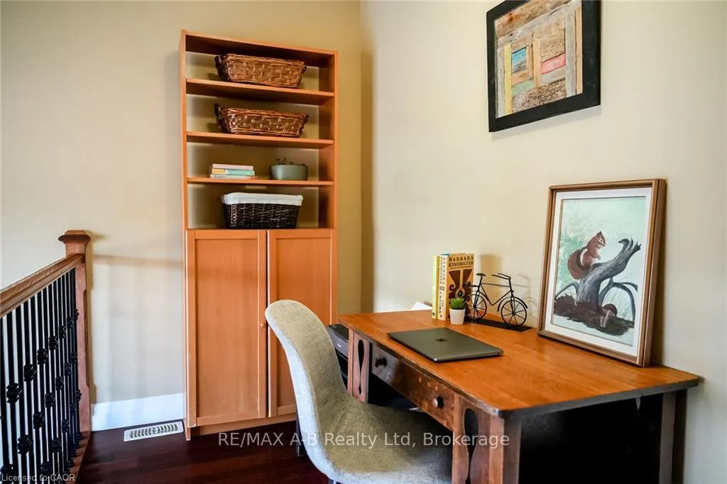 Photo 6 of Unit 305, 555 King Street E, Kitchener — HOMEH