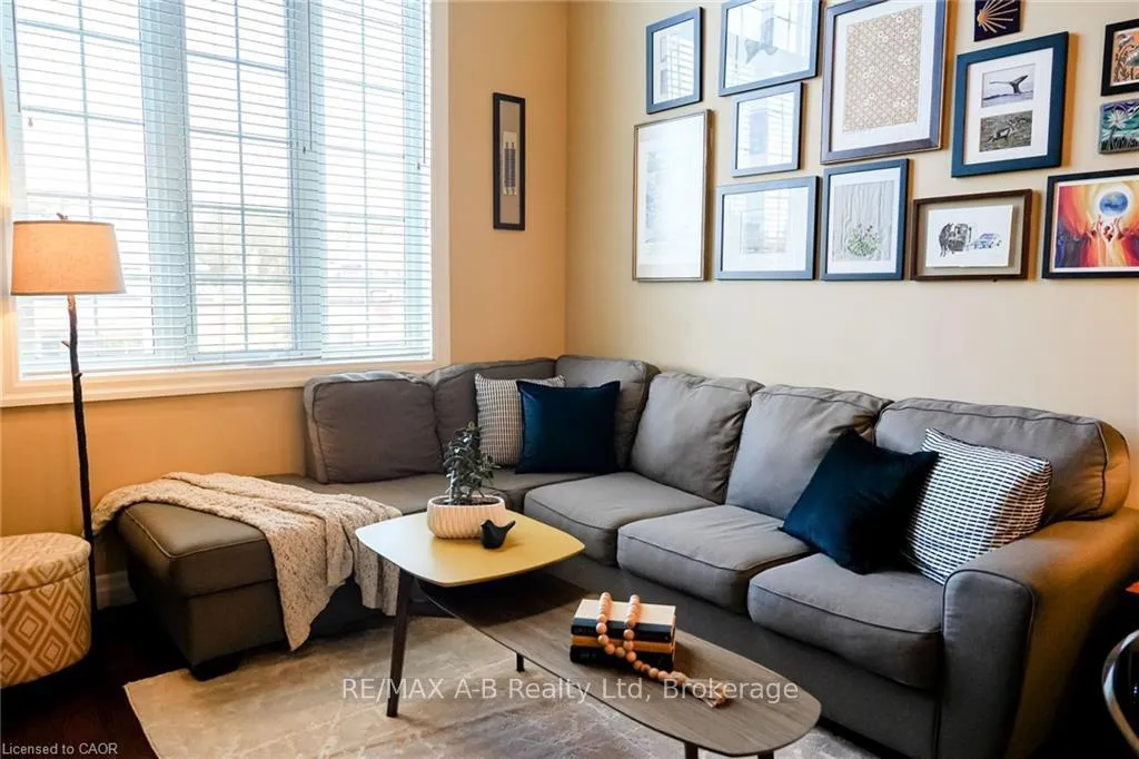 Photo 9 of Unit 305, 555 King Street E, Kitchener — HOMEH