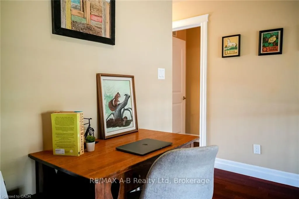 Photo 15 of Unit 305, 555 King Street E, Kitchener — HOMEH