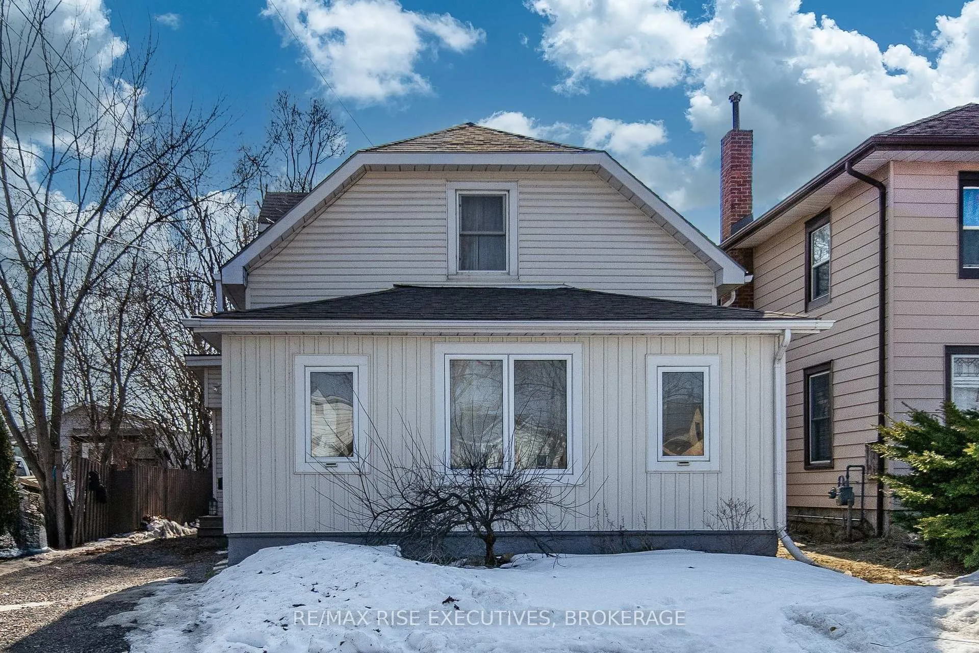 Photo 2 of 6 Leopold Street, Quinte West, Trenton Ward — HOMEH