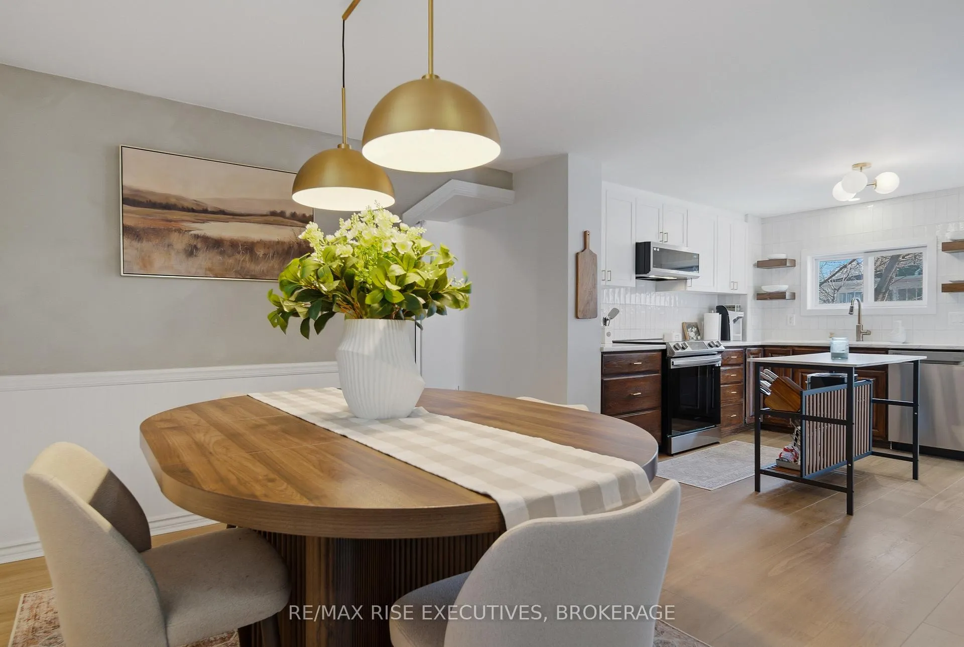 Photo 8 of 6 Leopold Street, Quinte West, Trenton Ward — HOMEH