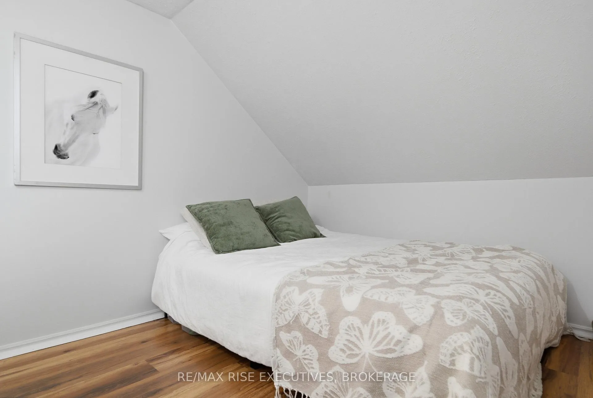 Photo 26 of 6 Leopold Street, Quinte West, Trenton Ward — HOMEH