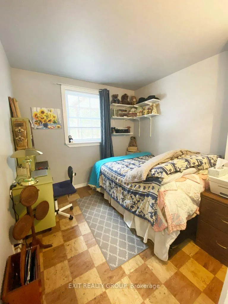Photo 15 of 40 Zion Road, Quinte West, Murray Ward — HOMEH
