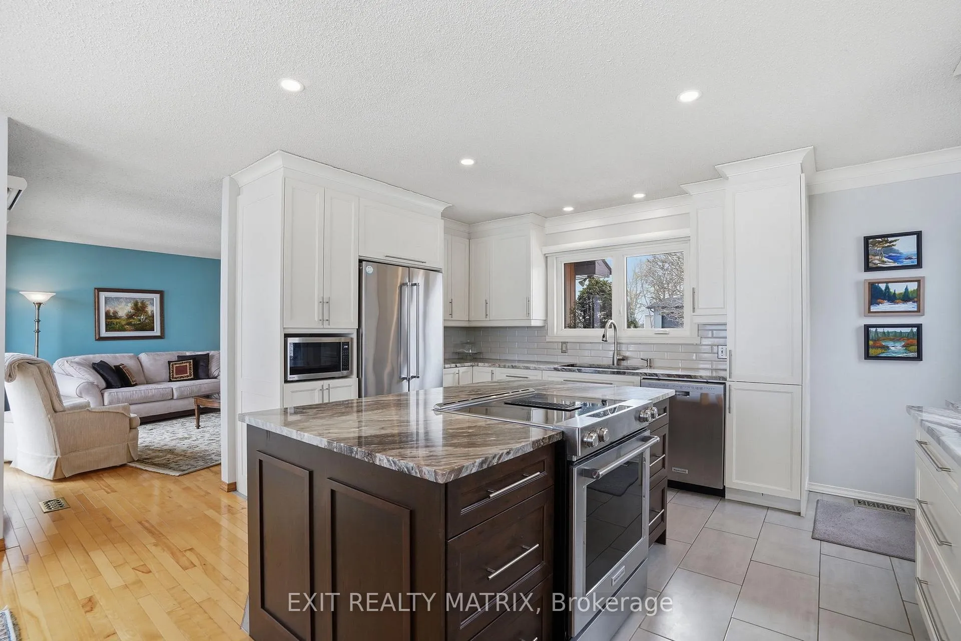 Photo 19 of 2176 Bay Road, Champlain, Champlain Twp — HOMEH