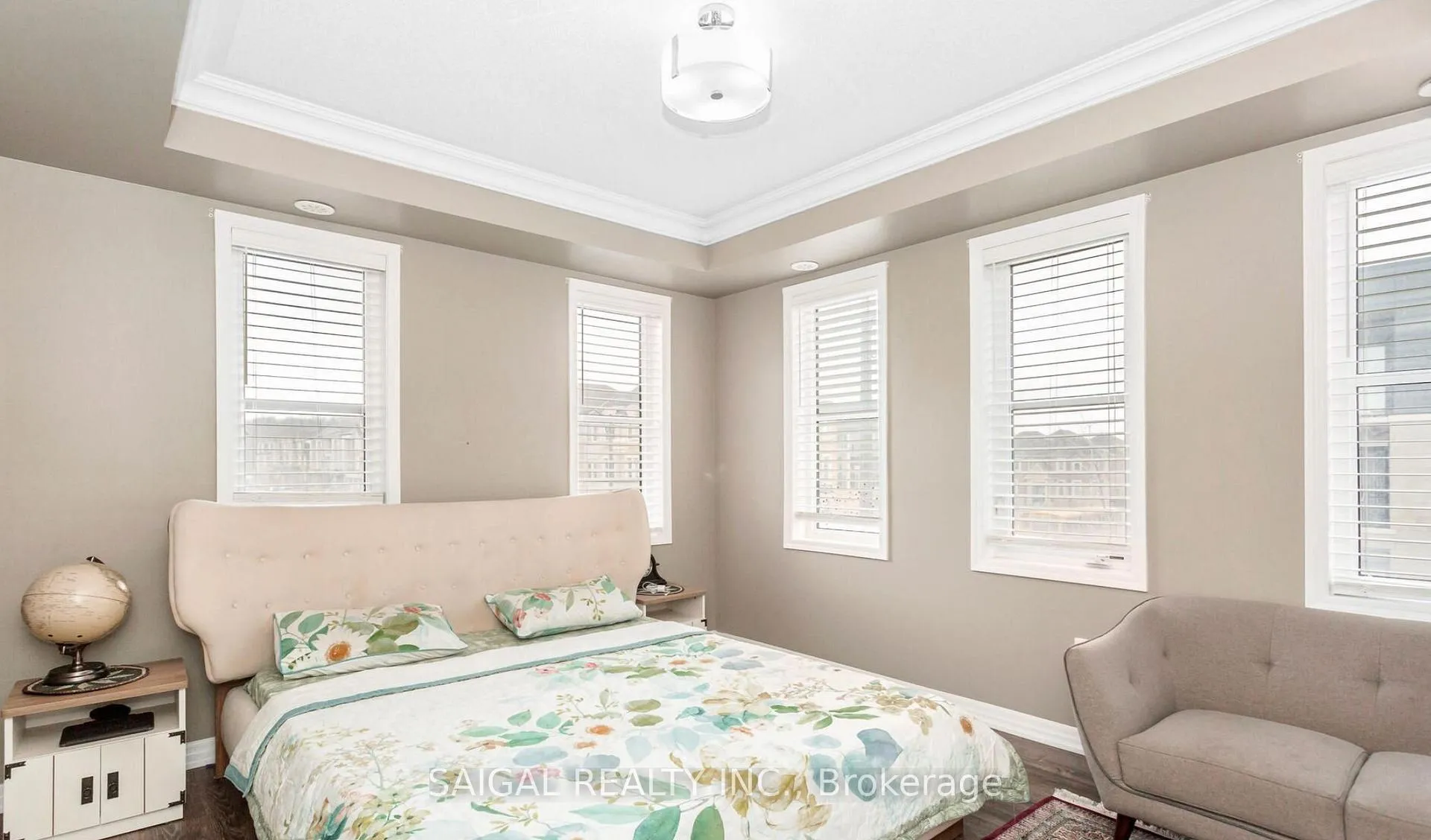 Photo 17 of 266 Harold Dent Trail, Oakville, Glenorchy — HOMEH