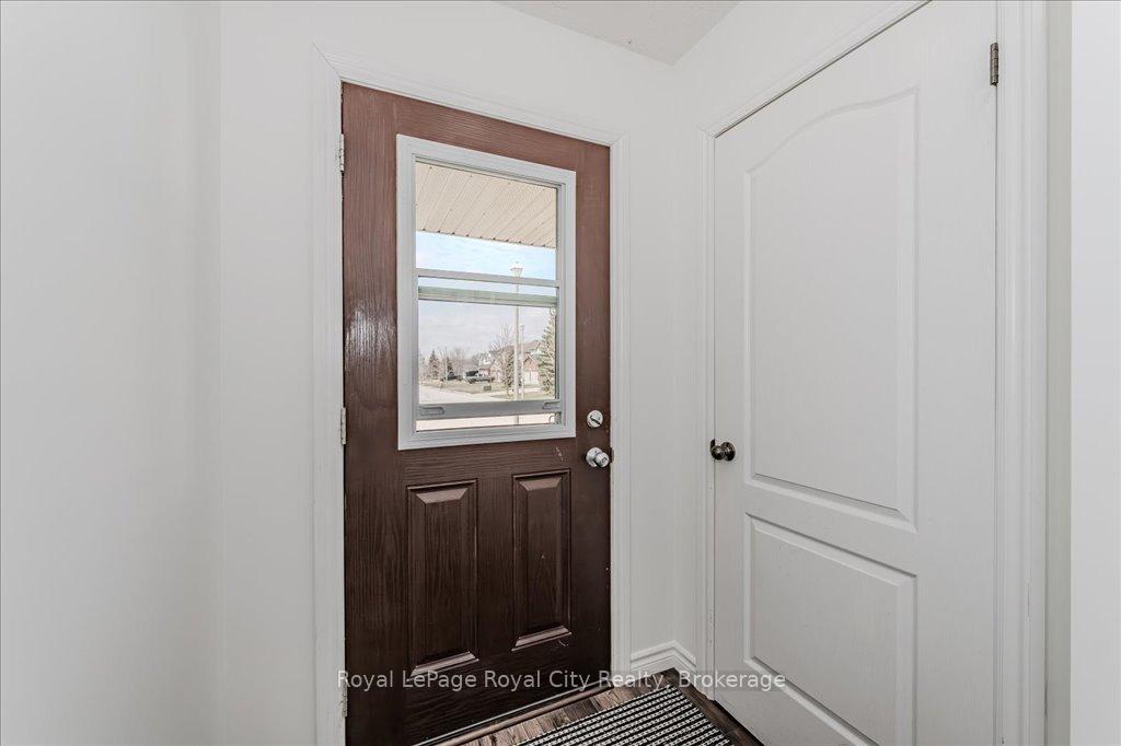 Photo 4 of 160 Maple Street, Mapleton, Rural Mapleton — HOMEH