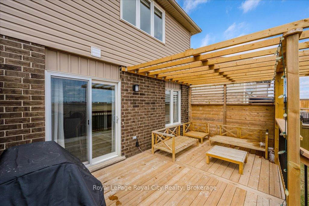 Photo 33 of 160 Maple Street, Mapleton, Rural Mapleton — HOMEH