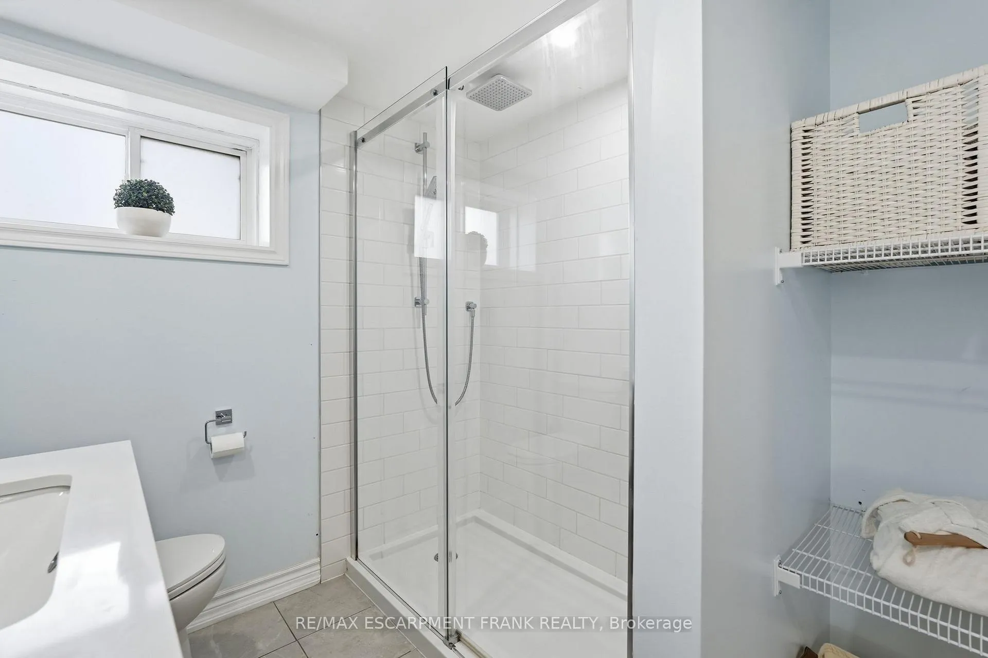 Photo 41 of 176 Charlotte Street, Hamilton, Rosedale — HOMEH