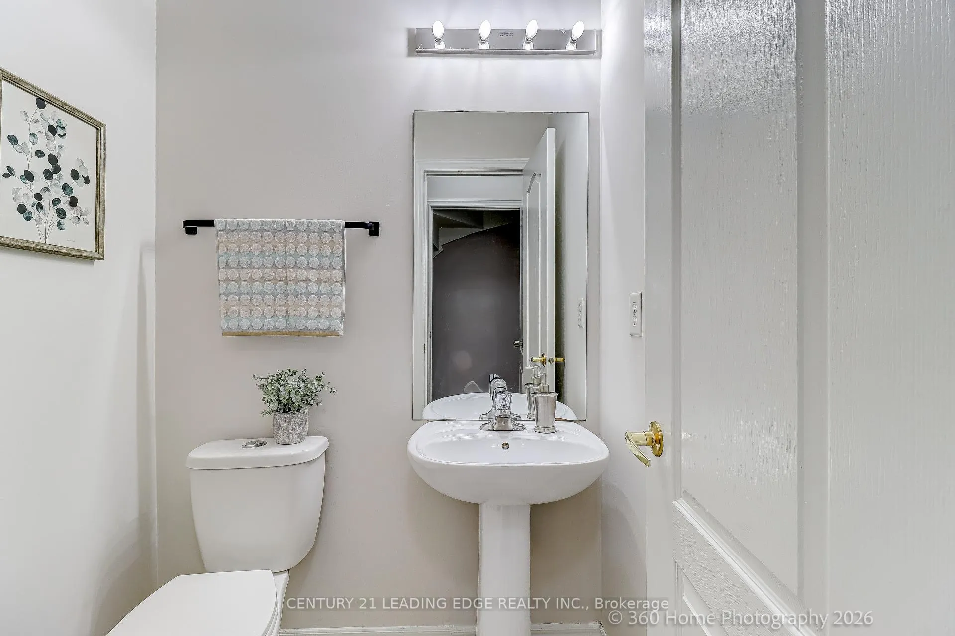 Photo 11 of 75 Kentview Crescent, Markham, Box Grove — HOMEH