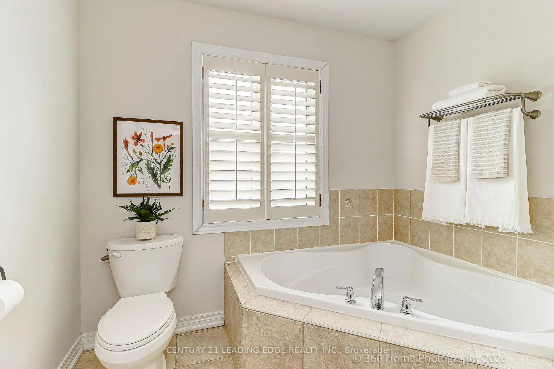 Photo 15 of 75 Kentview Crescent, Markham, Box Grove — HOMEH