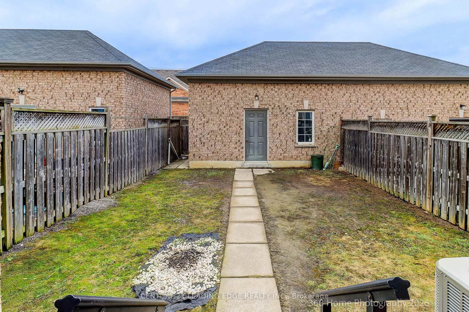 Photo 24 of 75 Kentview Crescent, Markham, Box Grove — HOMEH