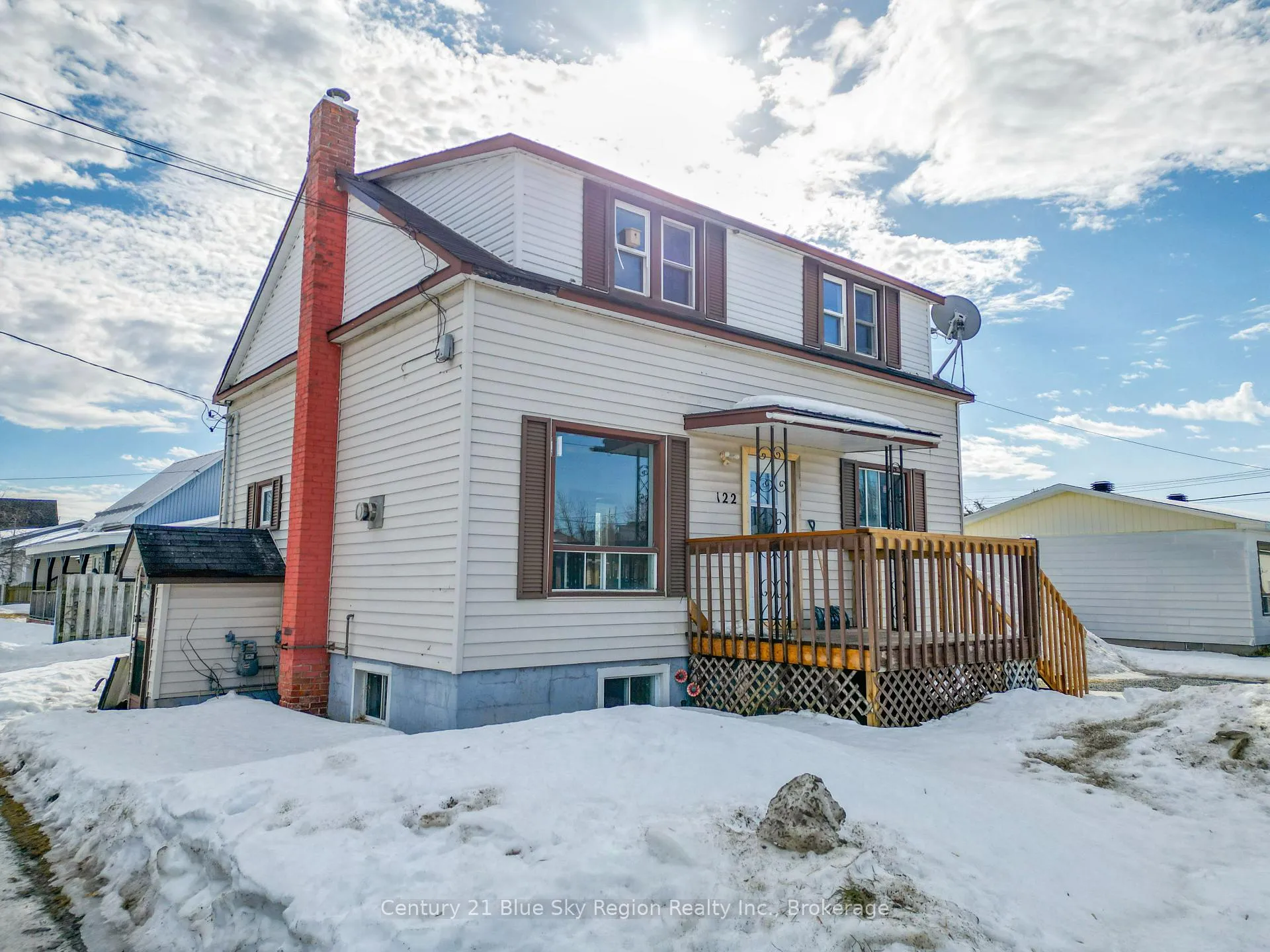 Photo 3 of 122 William Street, West Nipissing, Sturgeon Falls — HOMEH