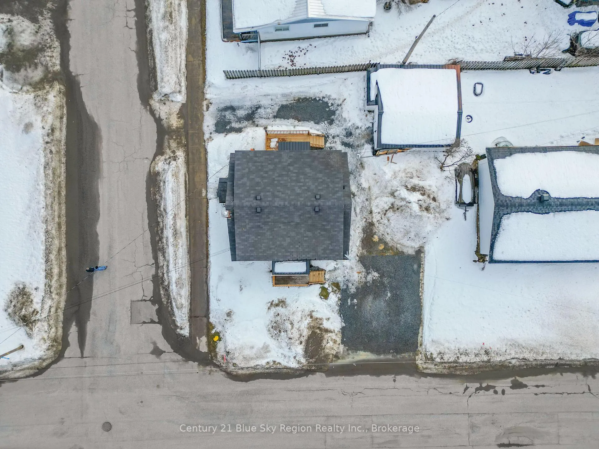 Photo 42 of 122 William Street, West Nipissing, Sturgeon Falls — HOMEH