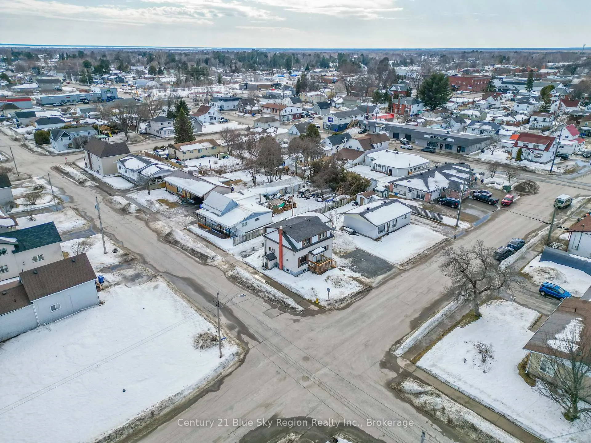 Photo 44 of 122 William Street, West Nipissing, Sturgeon Falls — HOMEH