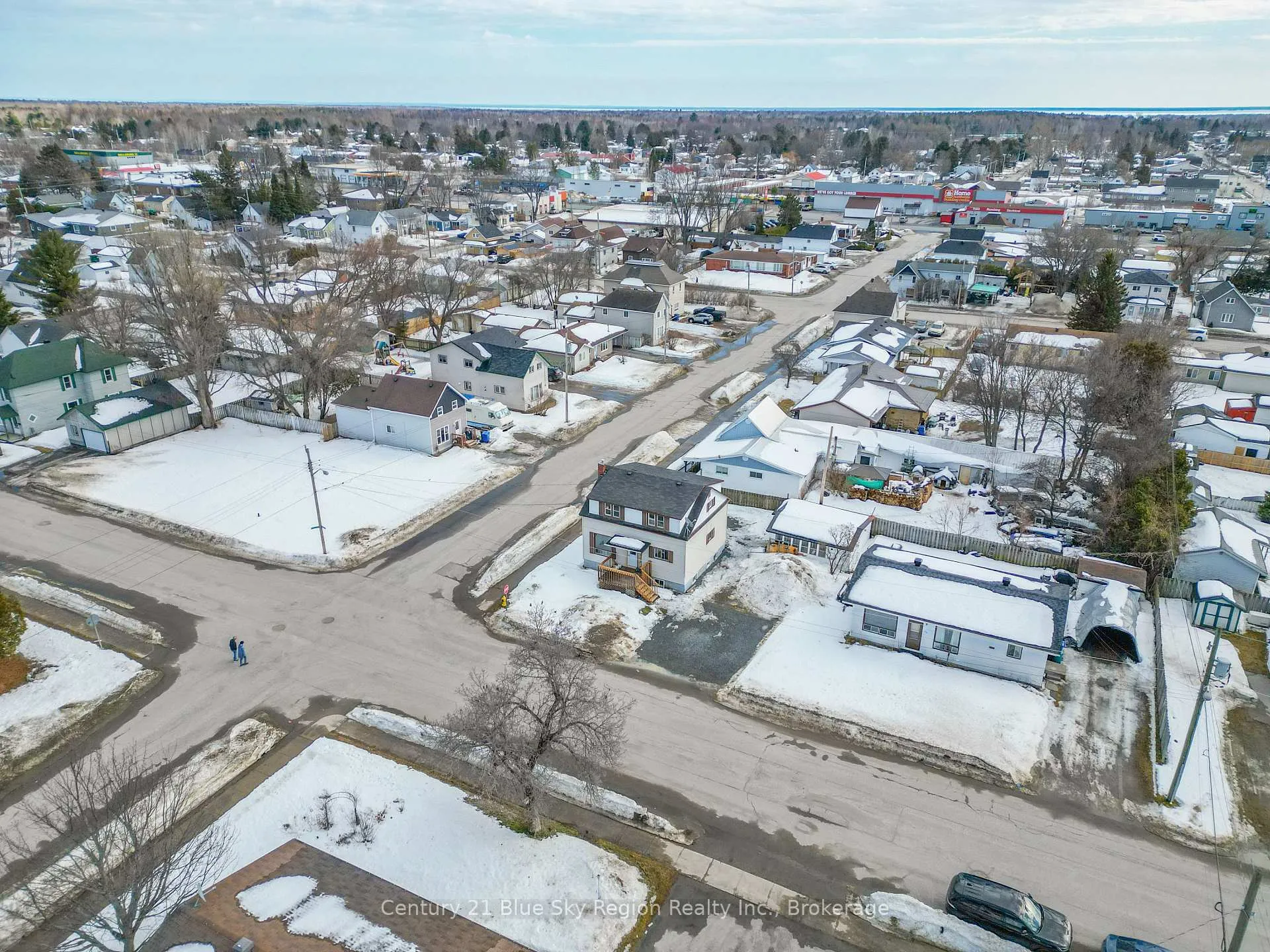 Photo 45 of 122 William Street, West Nipissing, Sturgeon Falls — HOMEH