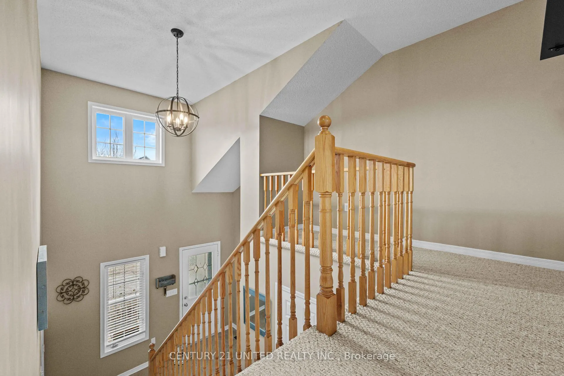 Photo 15 of 617 Tully Crescent, Peterborough, Monaghan Ward 2 — HOMEH
