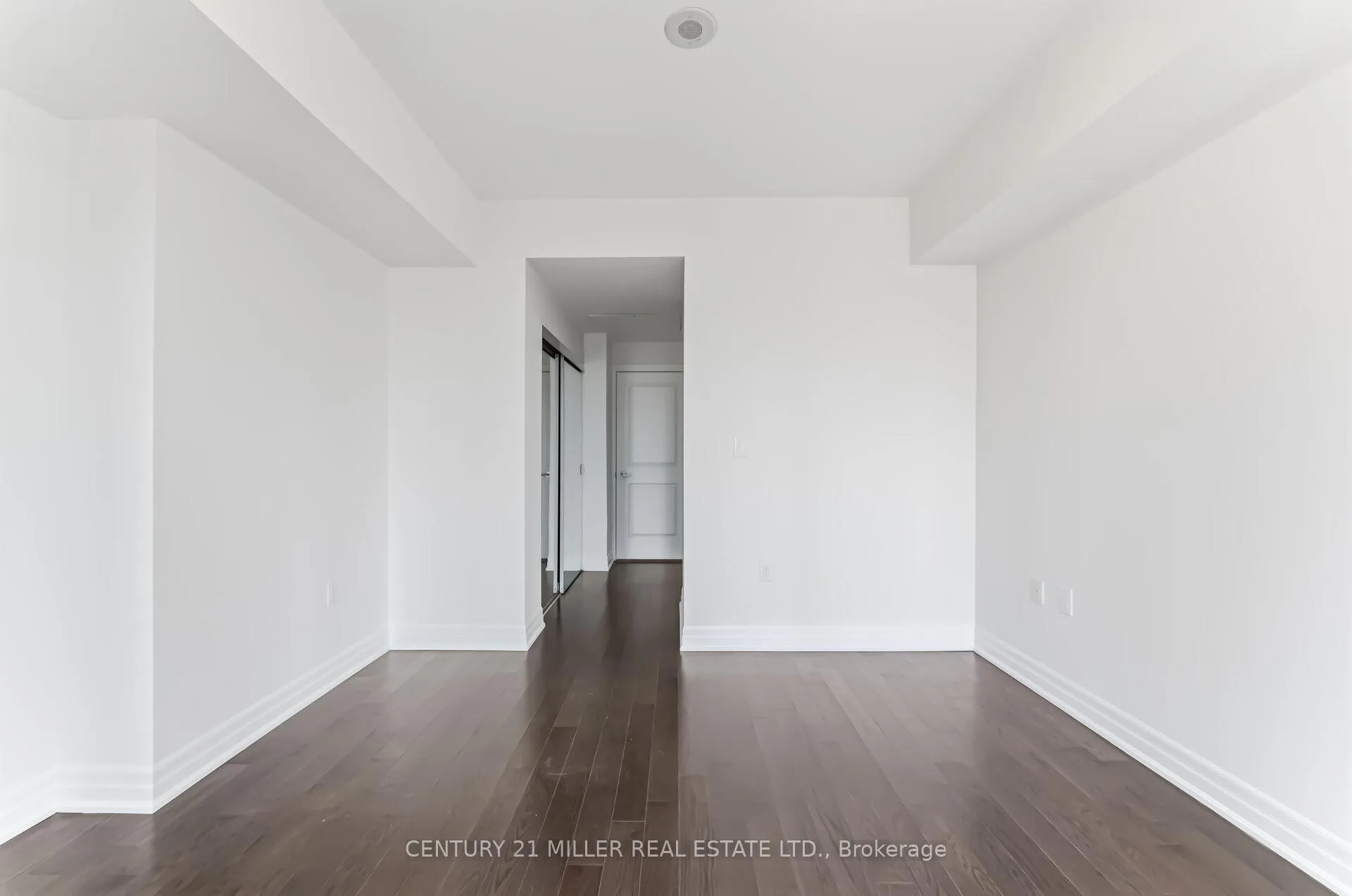 Photo 22 of Unit 3705, 8 The Esplanade, Toronto, Waterfront Communities — HOMEH