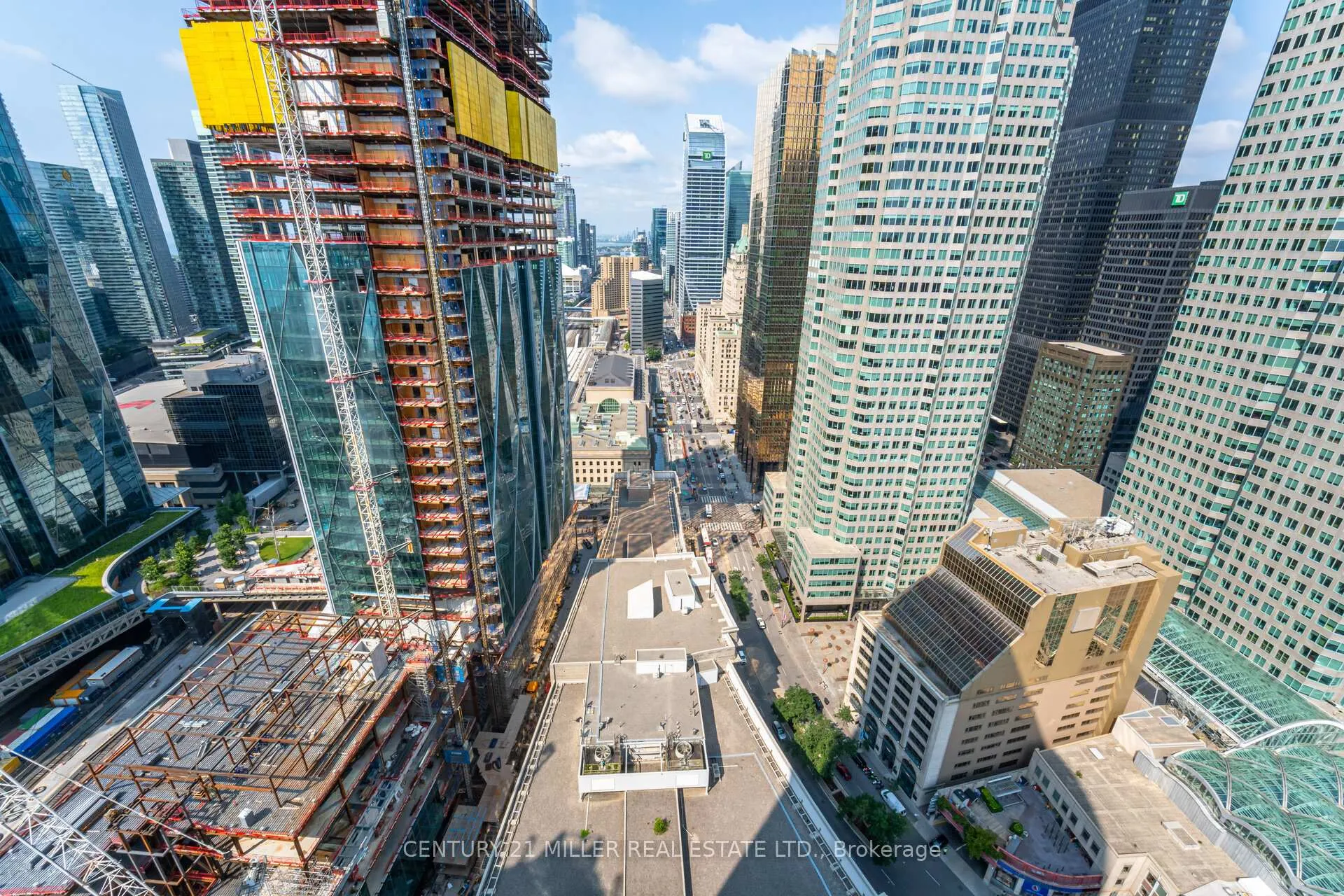 Photo 33 of Unit 3705, 8 The Esplanade, Toronto, Waterfront Communities — HOMEH