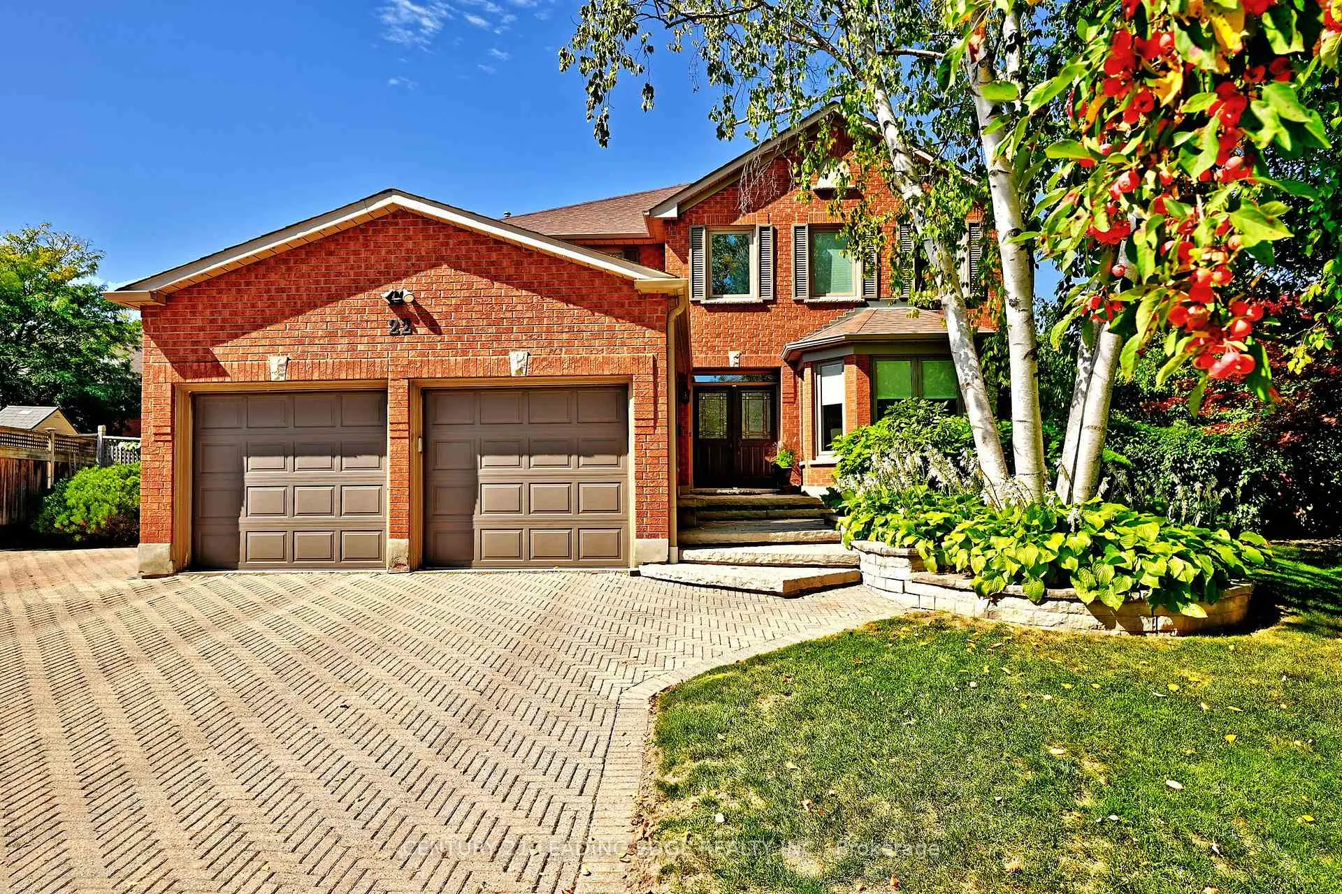 Photo 1 of 22 Amberwood Court, Markham, Unionville — HOMEH
