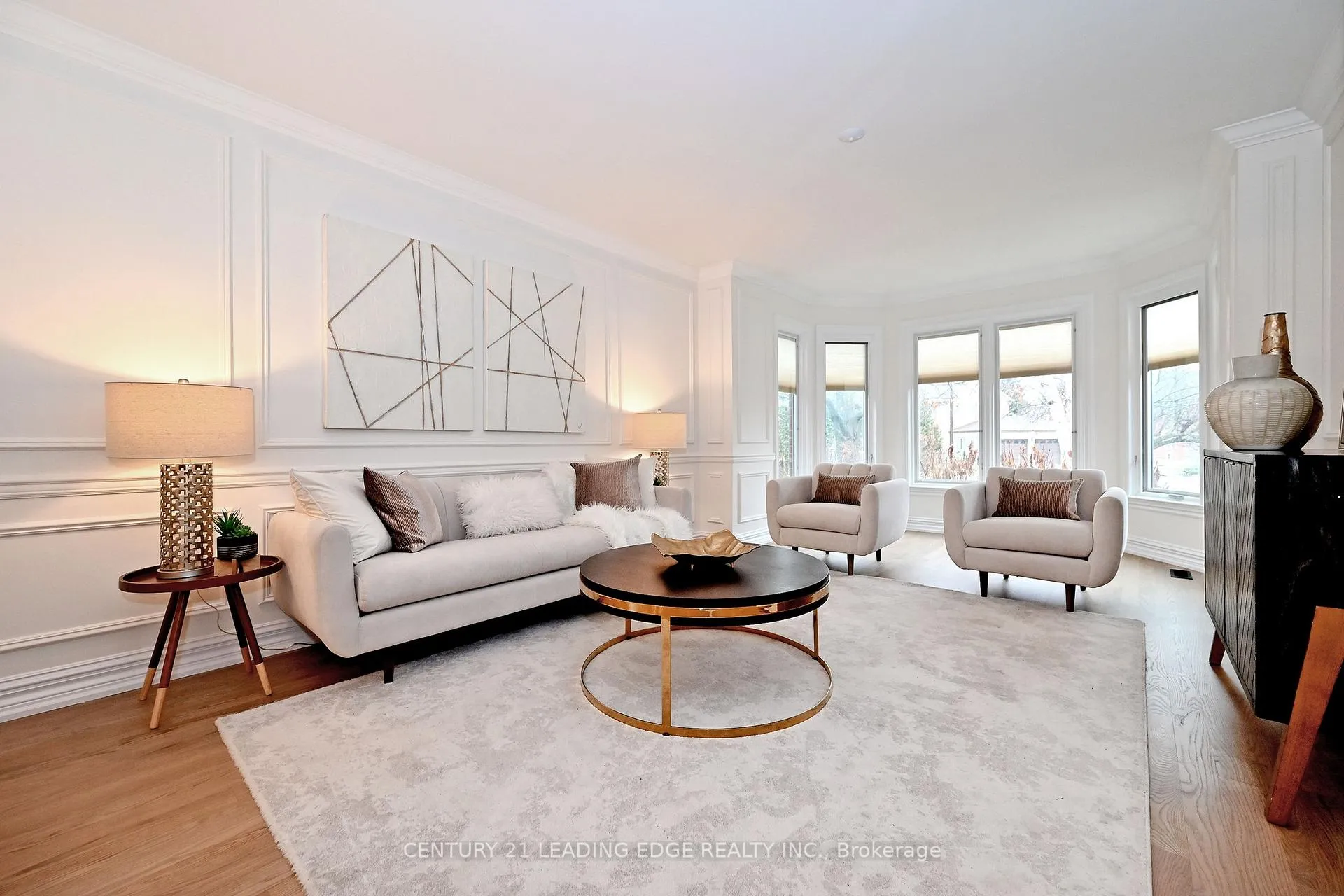 Photo 8 of 22 Amberwood Court, Markham, Unionville — HOMEH