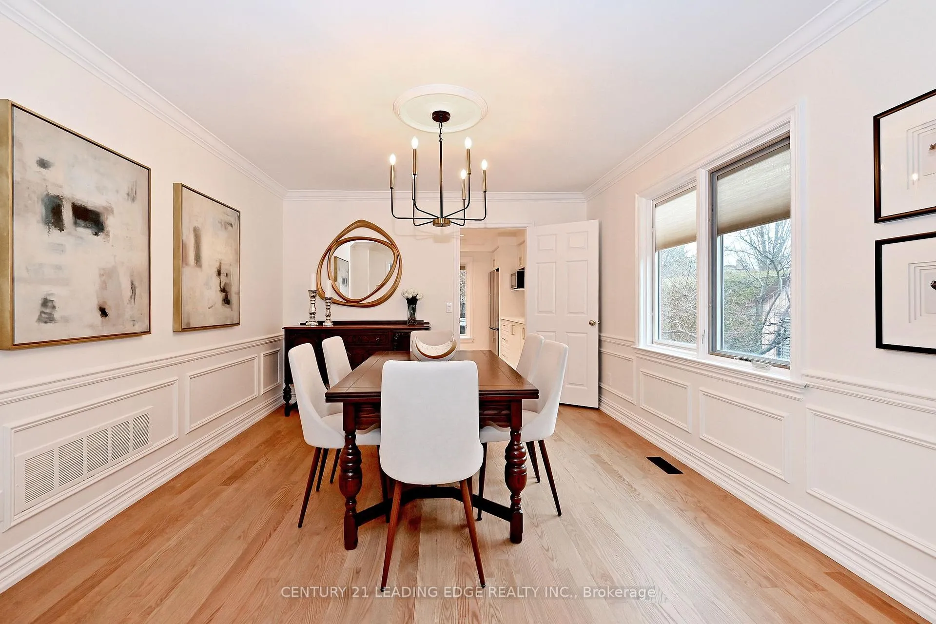 Photo 11 of 22 Amberwood Court, Markham, Unionville — HOMEH