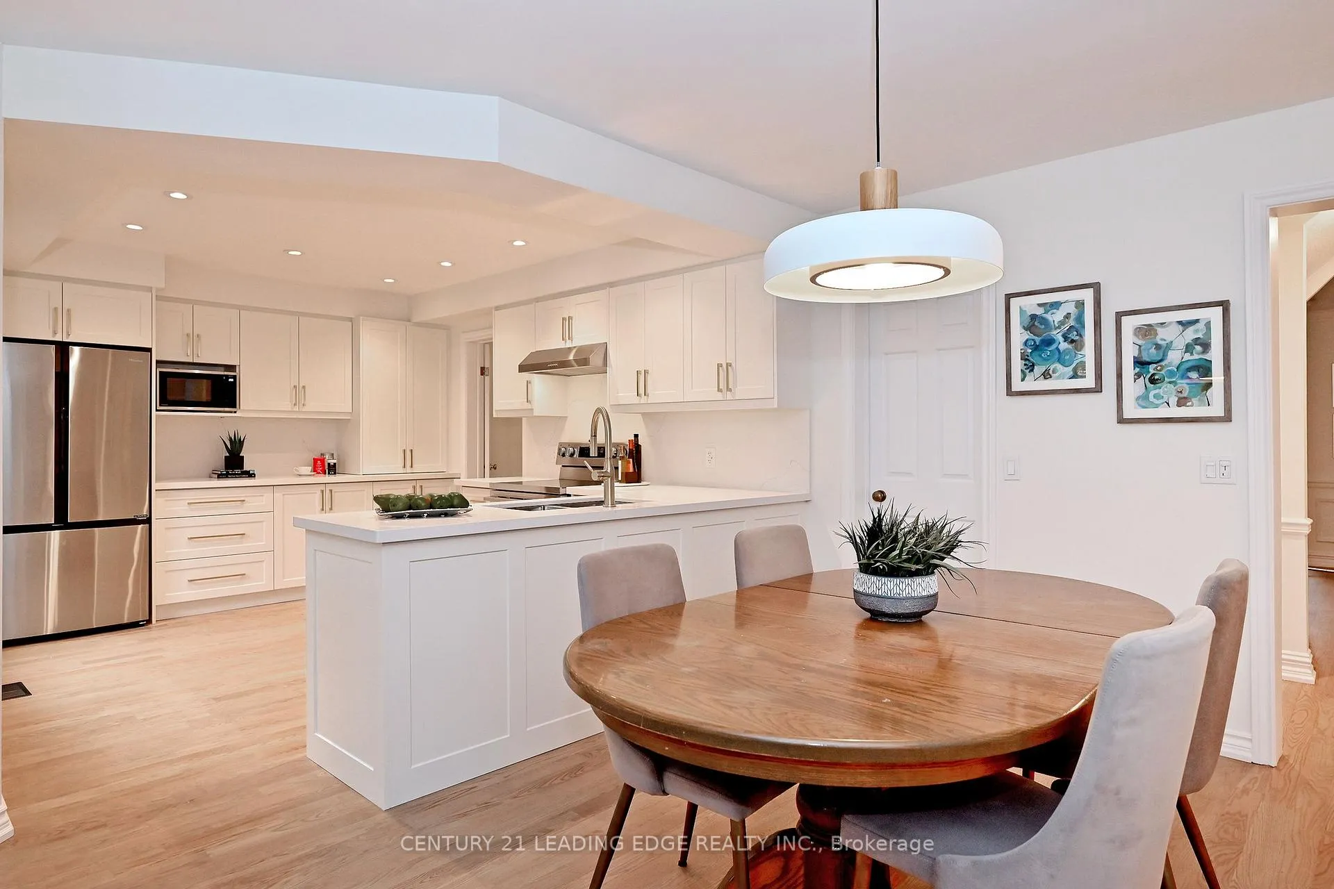 Photo 14 of 22 Amberwood Court, Markham, Unionville — HOMEH