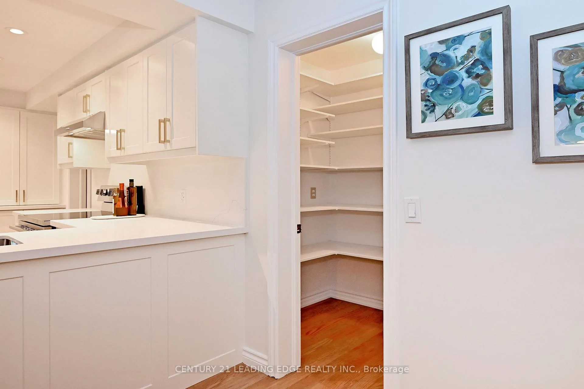 Photo 18 of 22 Amberwood Court, Markham, Unionville — HOMEH