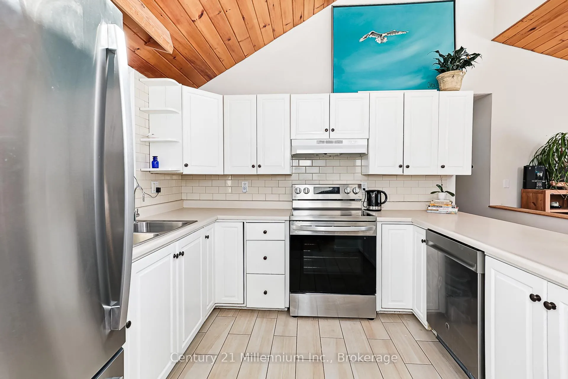 Photo 13 of 129 Edward Street, Blue Mountains — HOMEH