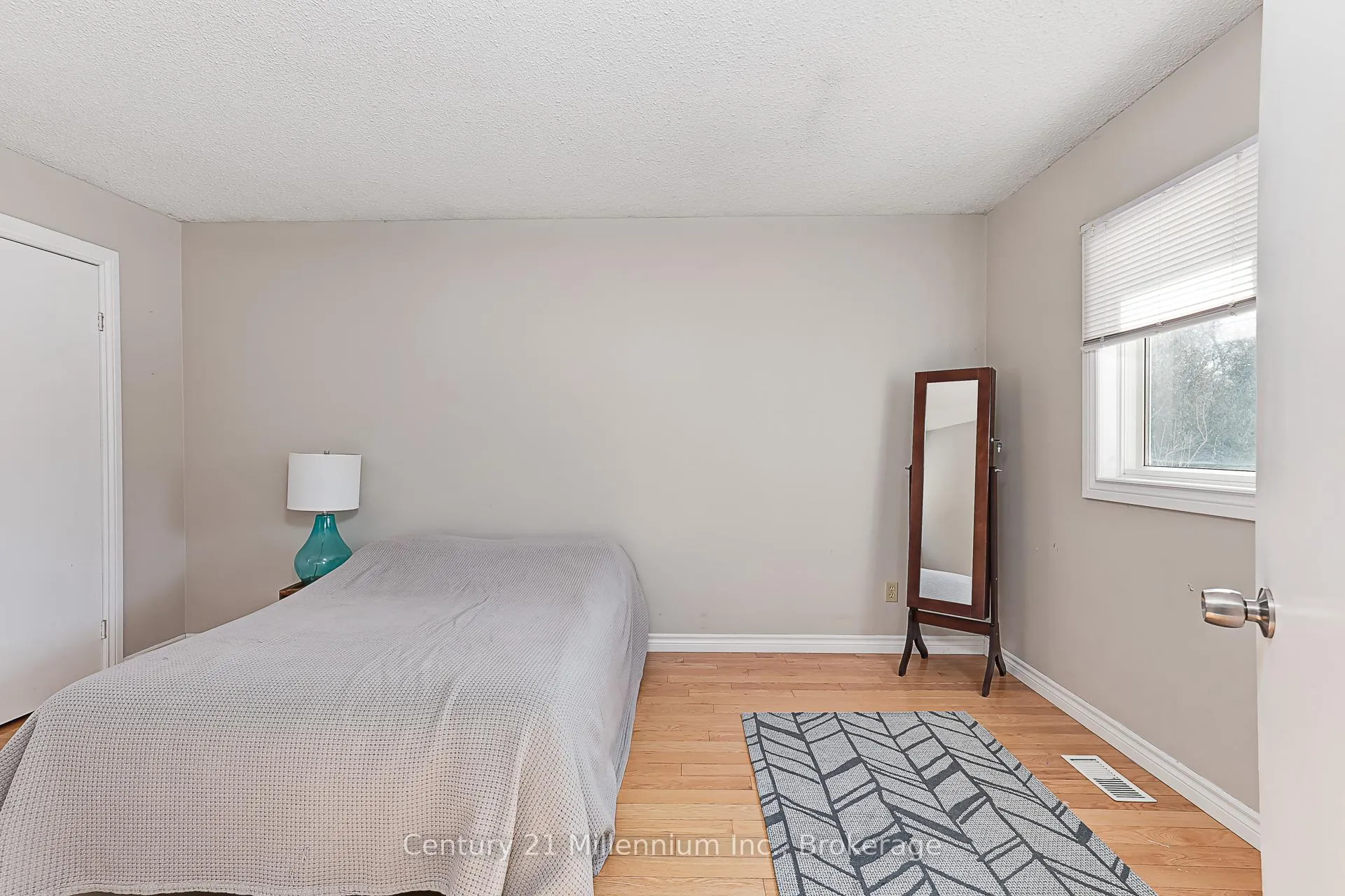 Photo 18 of 129 Edward Street, Blue Mountains — HOMEH