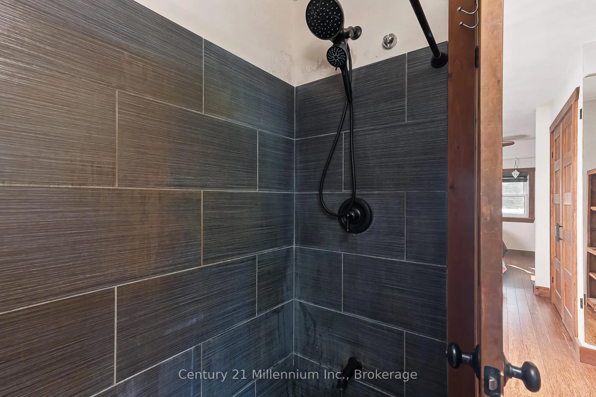 Photo 29 of 129 Edward Street, Blue Mountains — HOMEH
