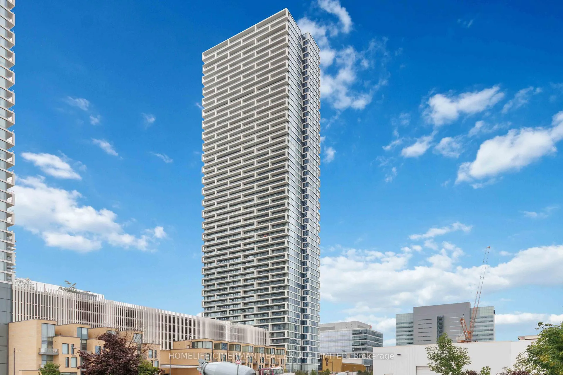 Photo 1 of Unit 4502, 5 Buttermill Avenue, Vaughan, Vaughan Corporate Centre — HOMEH