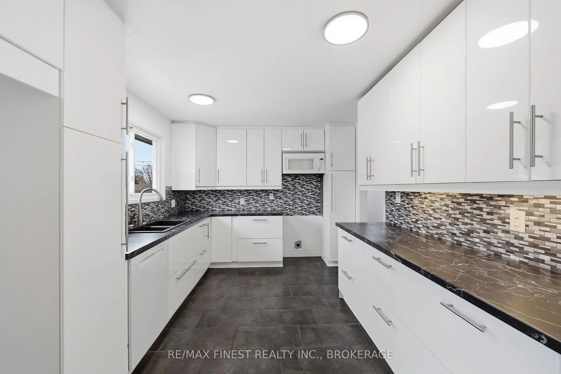 Photo 13 of 892 Development Drive, Kingston, South of Taylor-Kidd Blvd — HOMEH