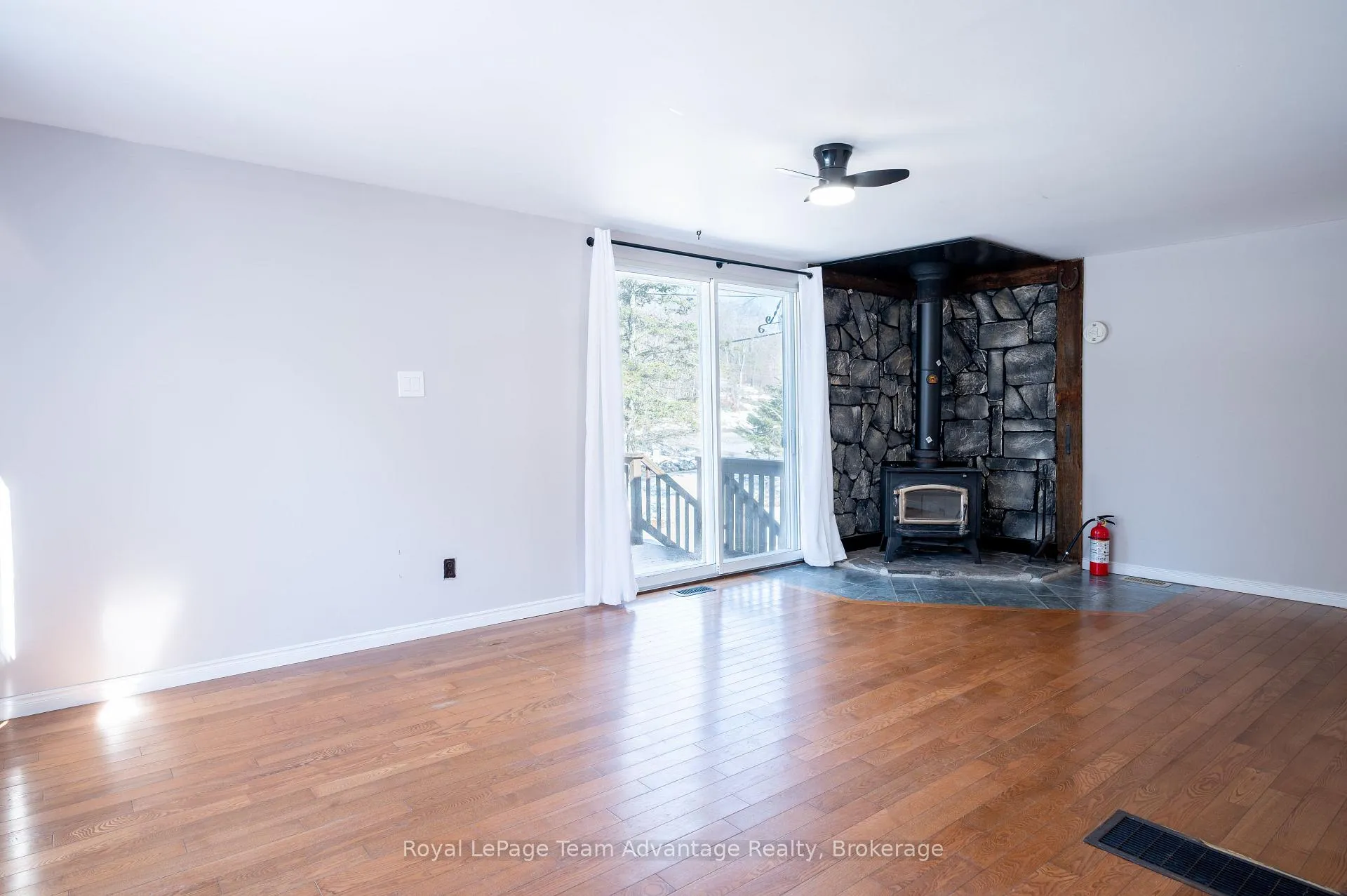 Photo 11 of 2 Deep Bay Drive, Carling — HOMEH