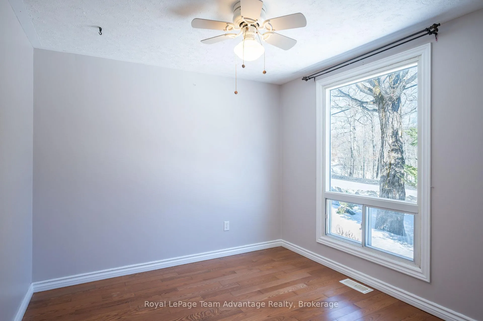 Photo 17 of 2 Deep Bay Drive, Carling — HOMEH