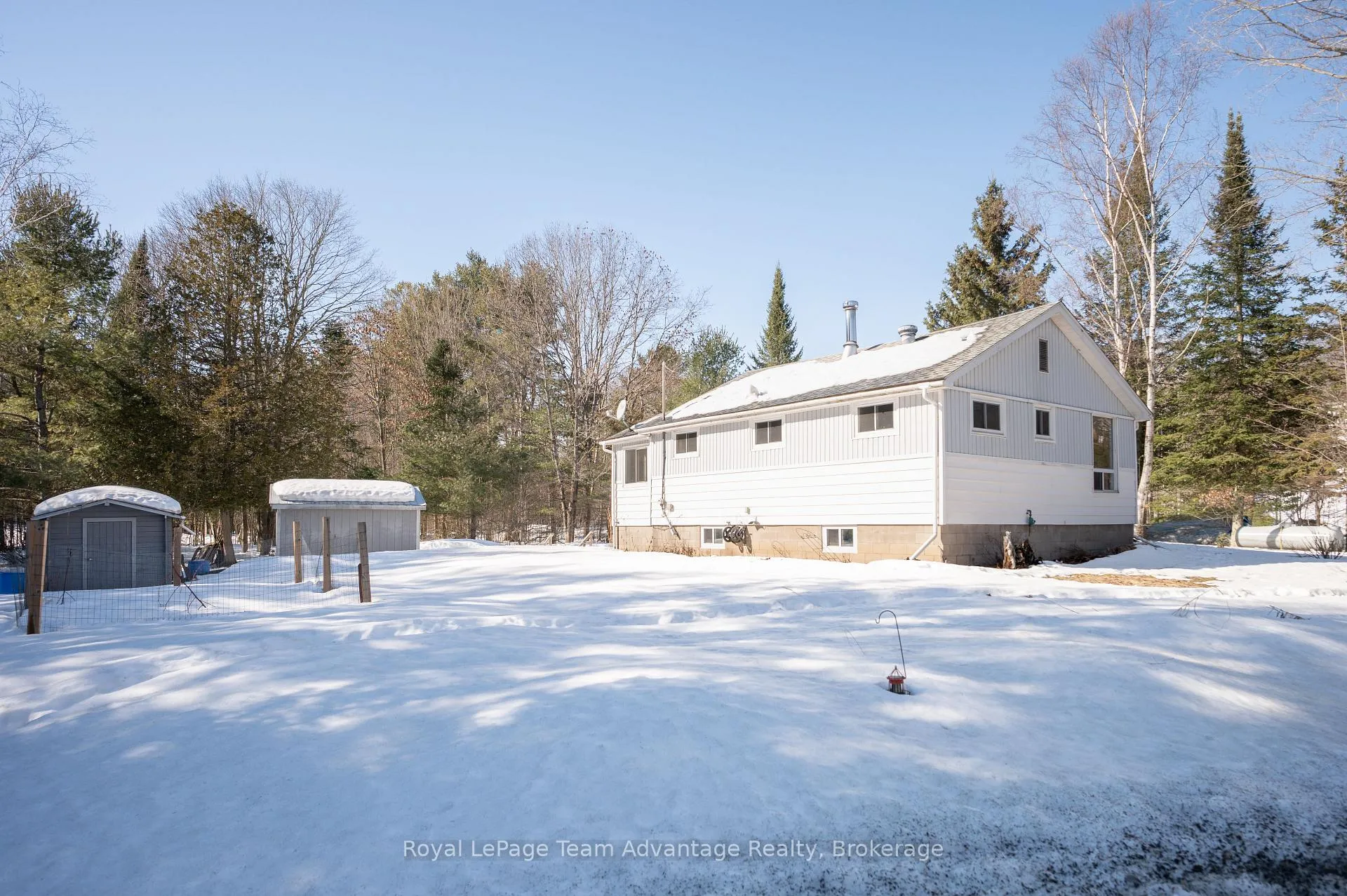 Photo 32 of 2 Deep Bay Drive, Carling — HOMEH